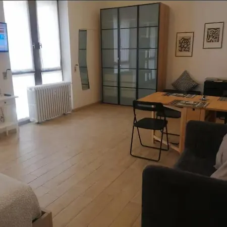 Daire Bright Open Space In The Mm1 Pasteur Area P6 Milano
