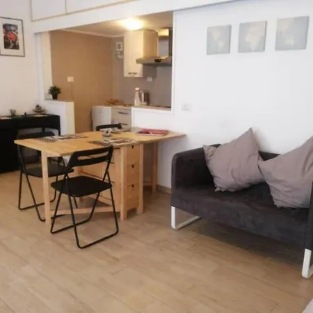 Daire Bright Open Space In The Mm1 Pasteur Area P6 *
